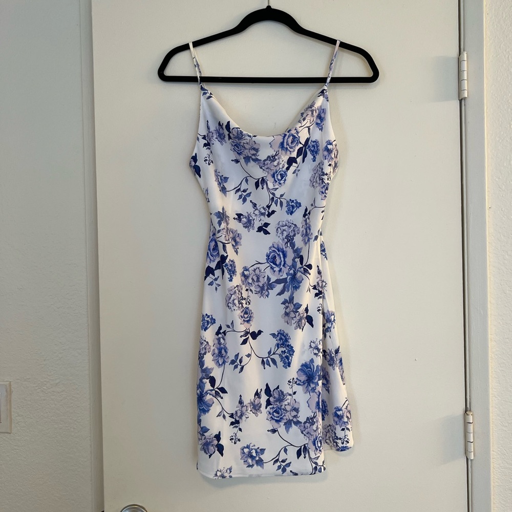 Urban outfitters satin dress size S